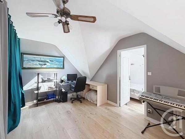 Maison à vendre  7 pièces - 159 m 2   GUILERS  - 29