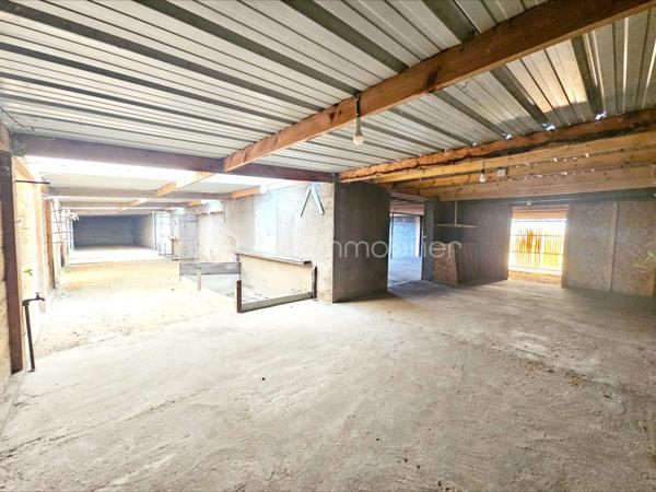 Maison traditionnelle de 196 m²