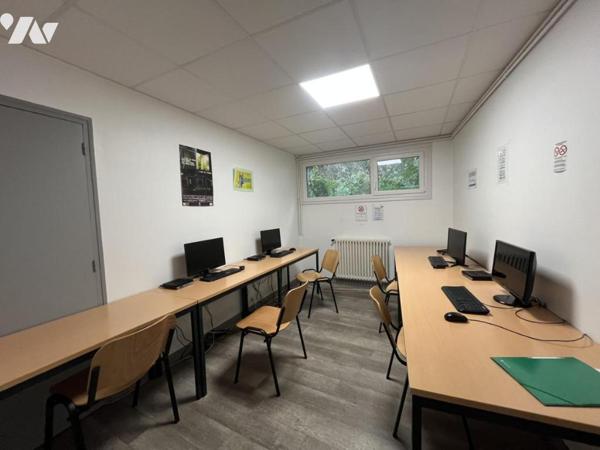 Immeuble, d’environ 193 m²