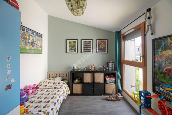 EXCLUSIVITE NOUVEAUTE BOURGBARRE - Maison récente de type 4 - jardin sud - Proche commodités et Rennes.