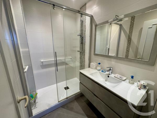 Appartement F6 à vendre  6 pièces - 111,69 m2 AVON - 77