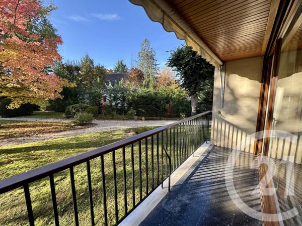 Appartement F6 à vendre  6 pièces - 111,69 m2 AVON - 77