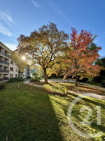 Appartement F6 à vendre  6 pièces - 111,69 m2 AVON - 77