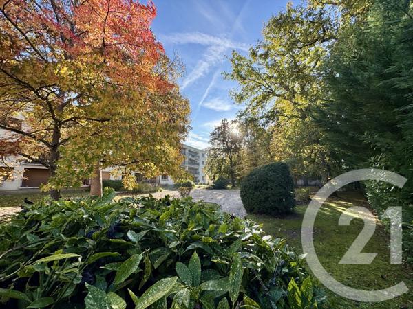 Appartement F6 à vendre  6 pièces - 111,69 m2 AVON - 77