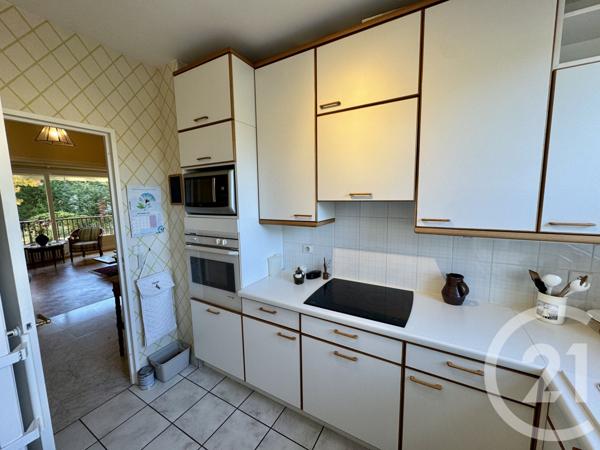 Appartement F6 à vendre  6 pièces - 111,69 m2 AVON - 77