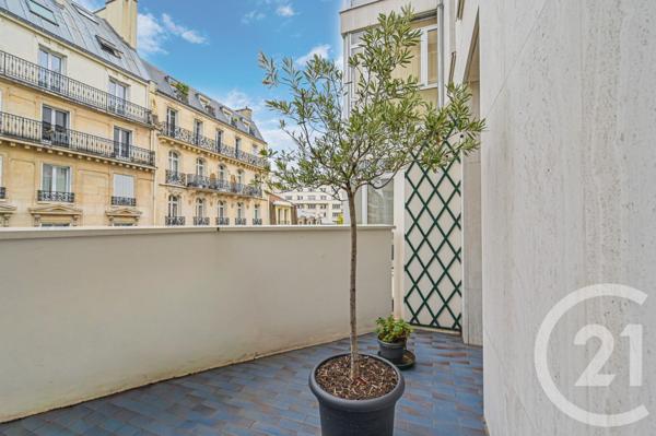 Appartement F4 à vendre  4 pièces - 97 m2 PARIS - 75016