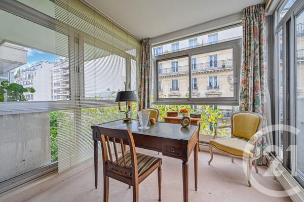 Appartement F4 à vendre  4 pièces - 97 m2 PARIS - 75016