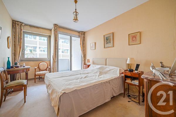 Appartement F4 à vendre  4 pièces - 97 m2 PARIS - 75016