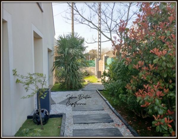 Maison à vendre 7 pièces VAUJOURS - 140 m2 - Jardin et sous-sol total