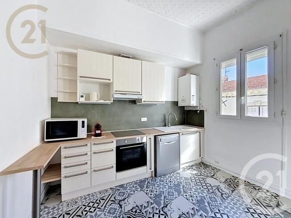 Appartement F3 à vendre  3 pièces - 89,94 m 2   FRONTIGNAN  - 34