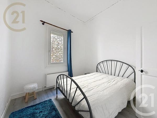 Appartement F3 à vendre  3 pièces - 89,94 m 2   FRONTIGNAN  - 34