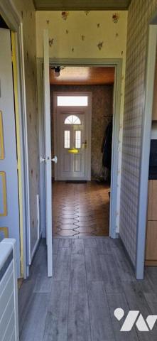 MALICORNE SUR SARTHE : MAISON DE BOURG avec jardinet  et sur terrain 95 m²