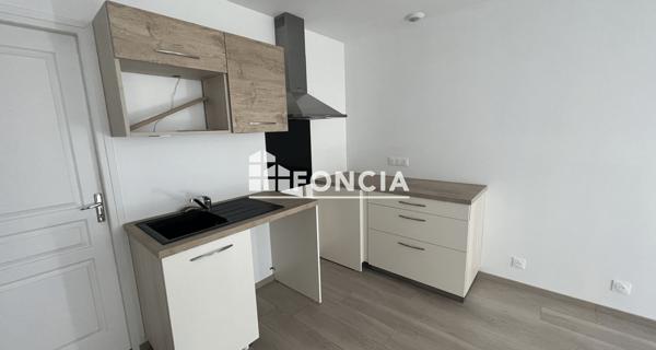 Location Appartement 4 pièces 79.49 m² - Saint-georges-sur-cher 41400