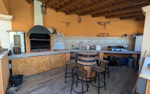 Maison à vendre    5 pièces •  Jonquières-Saint-Vincent