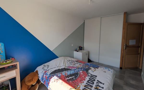 Maison à vendre    5 pièces •  Jonquières-Saint-Vincent