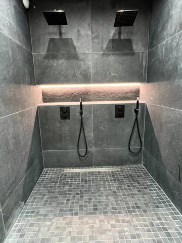 Dpt Finistère (29), à vendre proche de BREST Relecq Kerhuon Maison T5 de 120 m² - Piscine - Garage