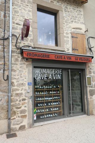 Local Commercial de 125m² au coeur de Soucieu