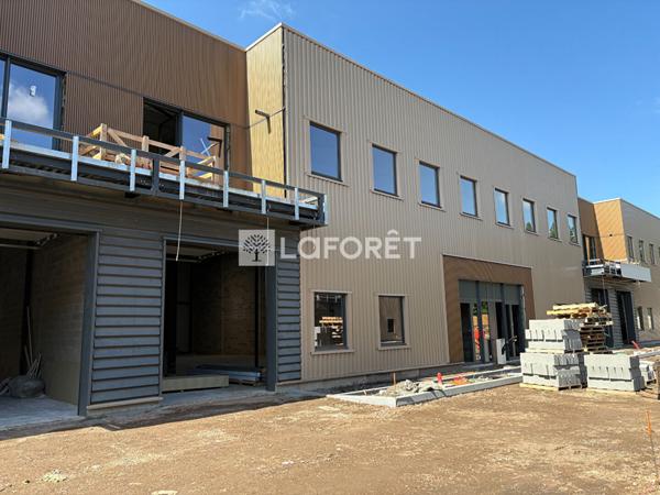 Achat local commercial Oissel - 193 m² - 343 694 €