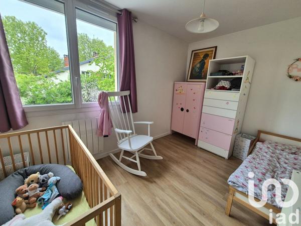 Maison 4 pièces de 150 m² à Créteil (94000)