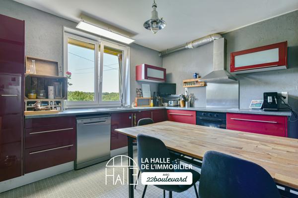 Maison
         6 pièces
        - 144 m² Exclusivité 249 900 € *