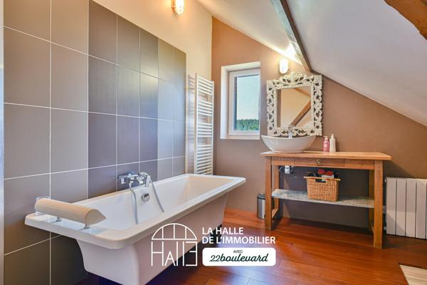 Maison
         6 pièces
        - 144 m² Exclusivité 249 900 € *