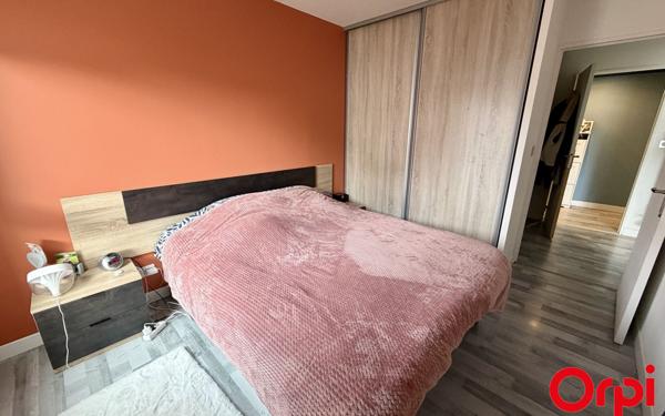 Appartement à vendre    3 pièces • 67 m2 Montigny-le-Bretonneux