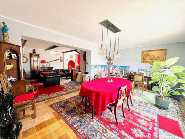 VILLA À 300M DE LA PLAGE