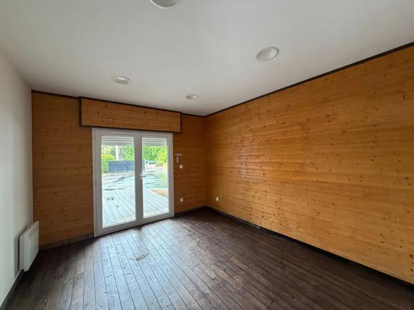 Le Haillan - Local / Bureau 220 m²