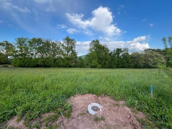 Terrain à vendre    Larche