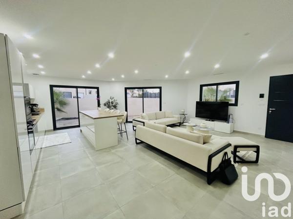 Maison traditionnelle 4 pièces de 98 m² à Maraussan (34370)