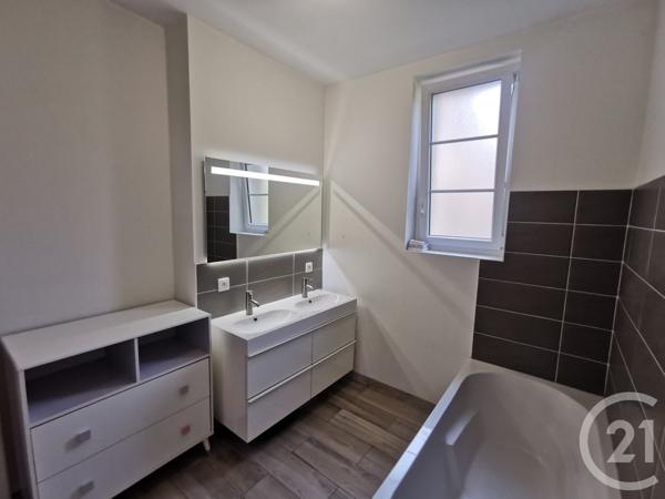 Appartement F4 à vendre  4 pièces - 118,65 m2 EVREUX - 27