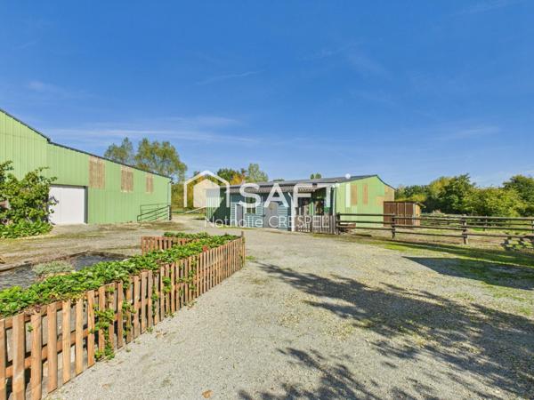 Propriété de charme de 350 m² sur 4 hectares avec dépendances