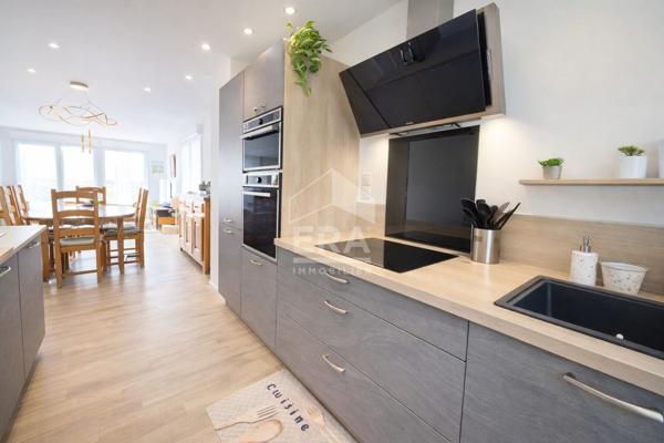 Appartement 3 chambres terrasse parking + garage