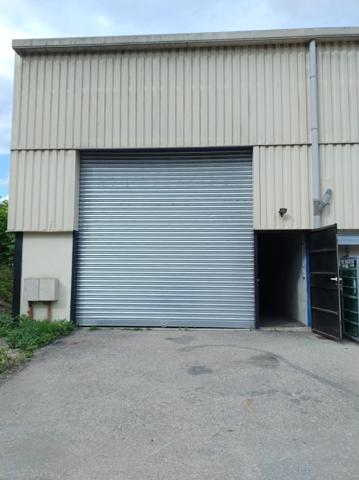 Dpt Isère (38), à louer SAINT VINCENT DE MERCUZE Local industriel 90 m²