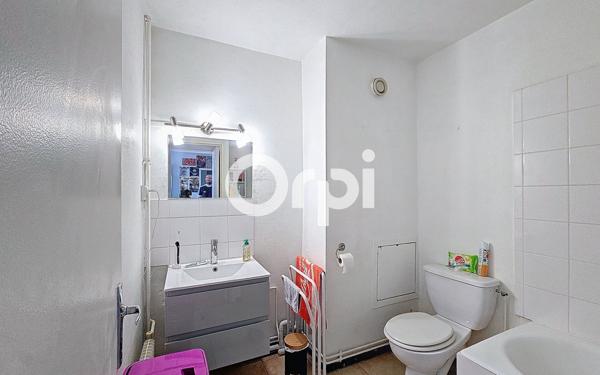 Appartement à vendre    2 pièces • 46,25 m2 Clermont-Ferrand