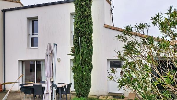 Maison à vendre 4 pièces à Les Sables d'Olonne Olonne sur Mer centre