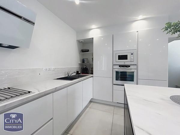 Maison à vendre 9 pièces 180m² Saint-Pryvé-Saint-Mesmin (45750)