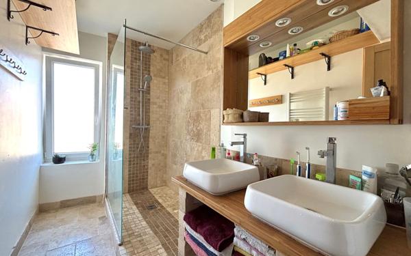 Maison à vendre    4 pièces •  Sénas