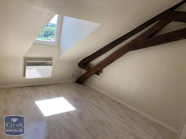 Appartement à louer 4 pièces 75.97m² Laon (02000)