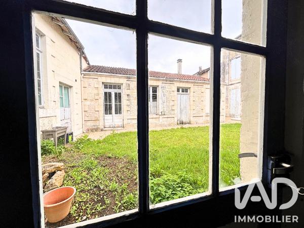 Appartement à vendre 4 pièces 126 m² Cozes
