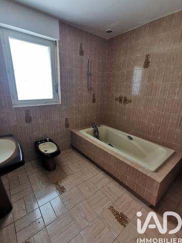 Maison à vendre 6 pièces 137 m² La Roche-Jaudy