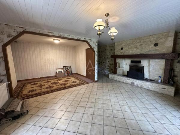 Maison 3 chambres avec terrain de 8214 m2