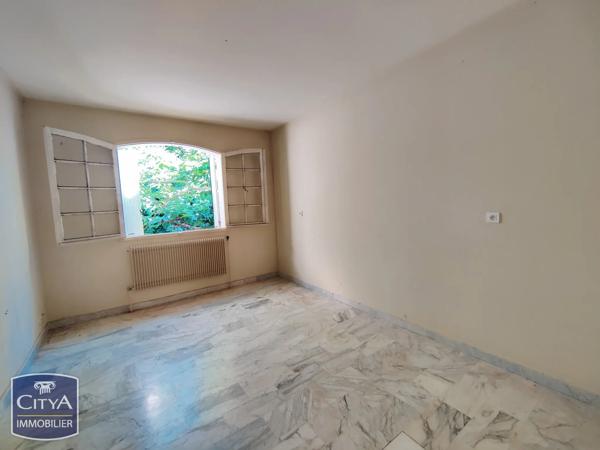 Maison à vendre 7 pièces 164.7m² Nîmes (30000)