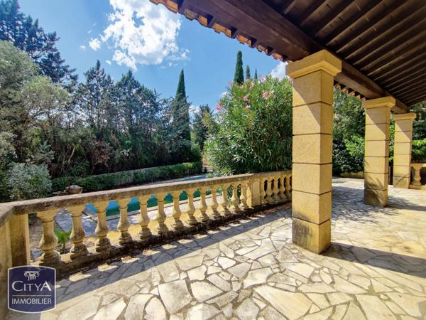 Maison à vendre 7 pièces 164.7m² Nîmes (30000)