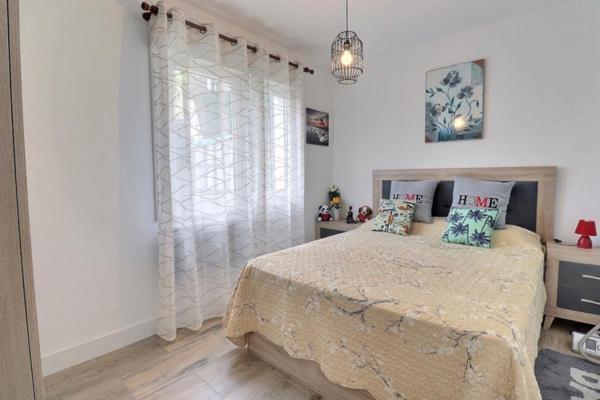 T2 avec terrasse et parking