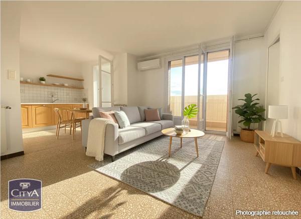 Appartement à vendre 4 pièces 67.36m² Nîmes (30000)