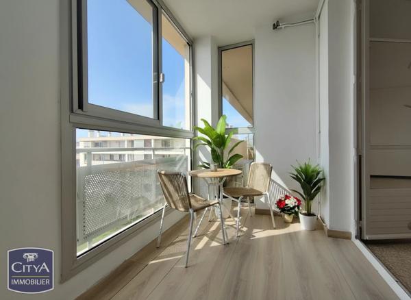 Appartement à vendre 4 pièces 67.36m² Nîmes (30000)