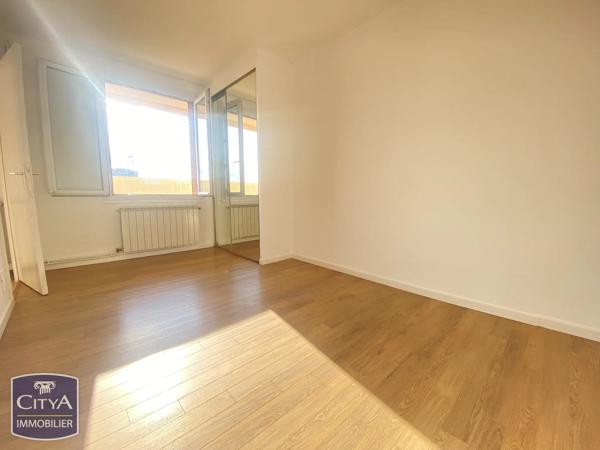 Appartement à vendre 4 pièces 67.36m² Nîmes (30000)