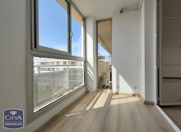 Appartement à vendre 4 pièces 67.36m² Nîmes (30000)