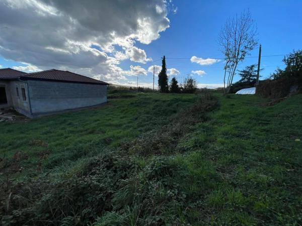 Terrain à vendre à Hauterives (26390)